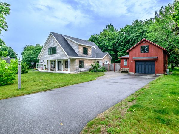 3 Stone Post Lane , North Yarmouth, ME 04097