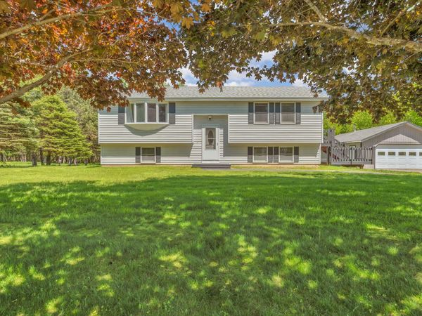 567 York Road , Hermon, ME 04401