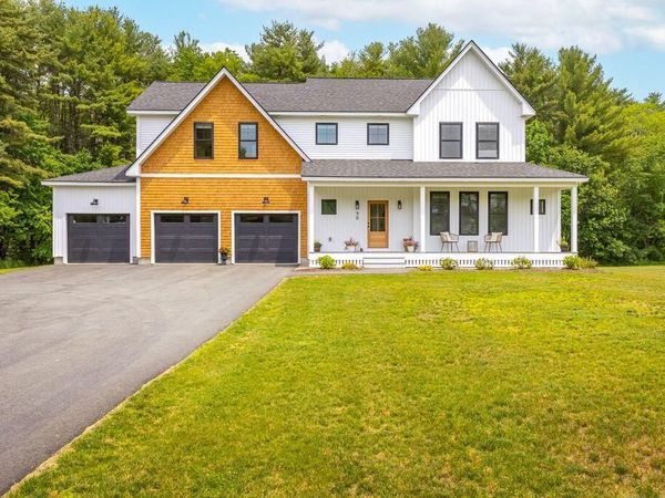 90 Running Hill Road , Scarborough, ME 04074