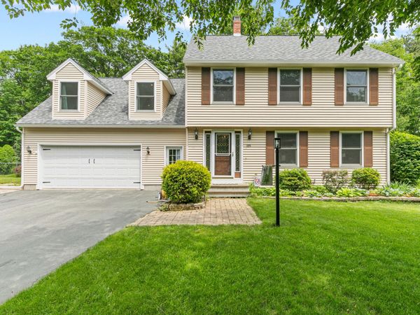105 Gateway Commons Drive, Gorham, ME 04038