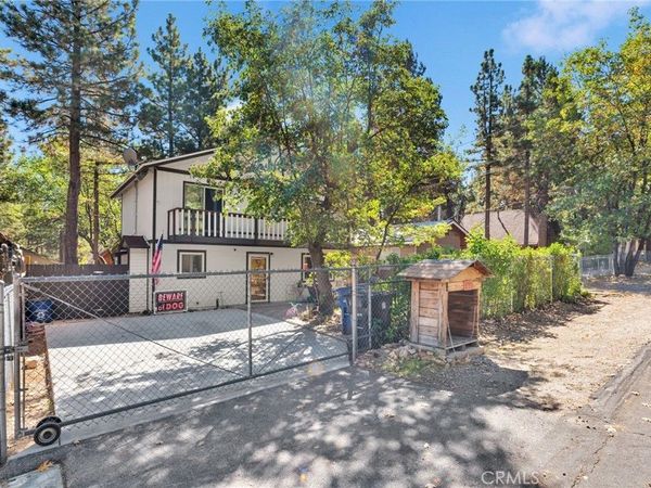 249 Cedar Lane , Sugarloaf, CA 92314