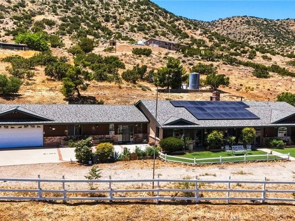 1661 Twin Butte , Palmdale, CA 93551