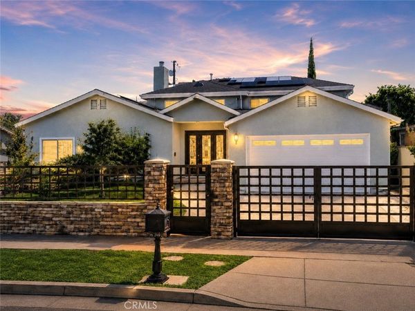 11138 Collett , Granada Hills, CA 91344