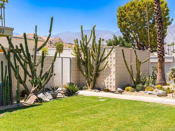 172 Desert Lakes Drive , Palm Springs, CA 92264