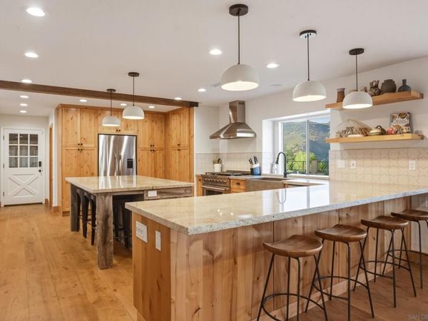 24922 Terreno Drive , Temecula, CA 92590