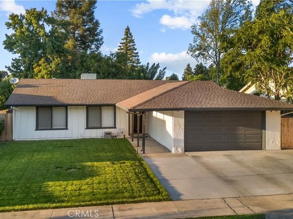 1073 El Portal , Merced, CA 95340