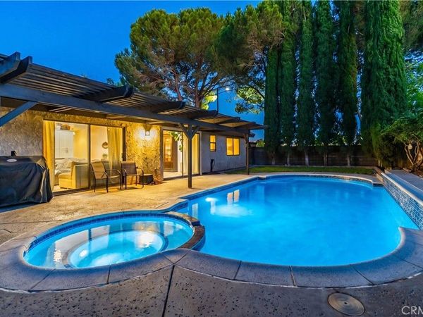 44001 Ruthron Avenue , Lancaster, CA 93536