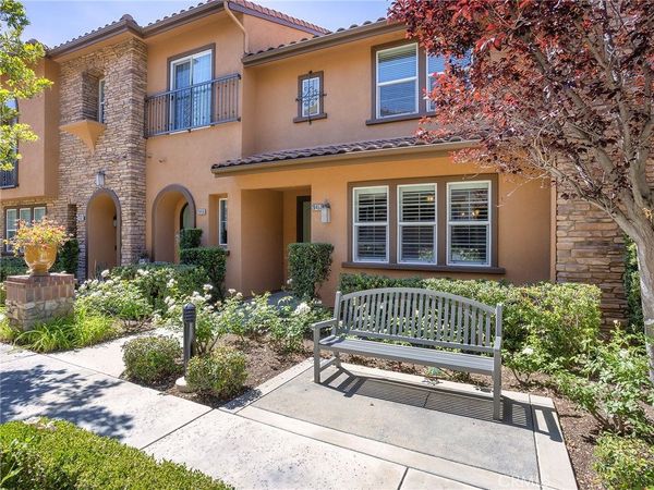 28457 Herrera Street , Valencia, CA 91354