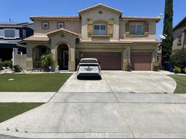 18218 Laguna , Fontana, CA 92336