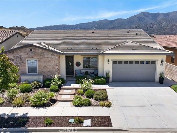 11751 Ambling Way , Corona, CA 92883