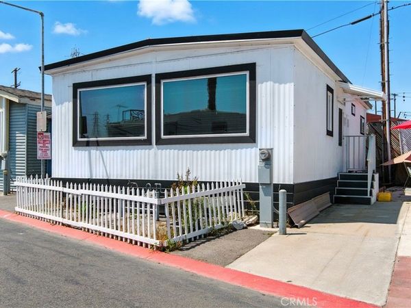 1900 W. Artesia Blvd , Unit 4, Torrance, CA 90504