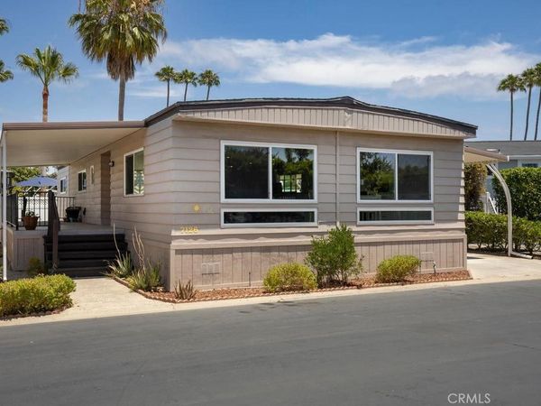 7126 San Luis Street , Unit 121, Carlsbad, CA 92011