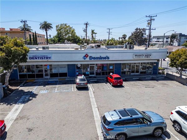 389 Redondo , Long Beach, CA 90814