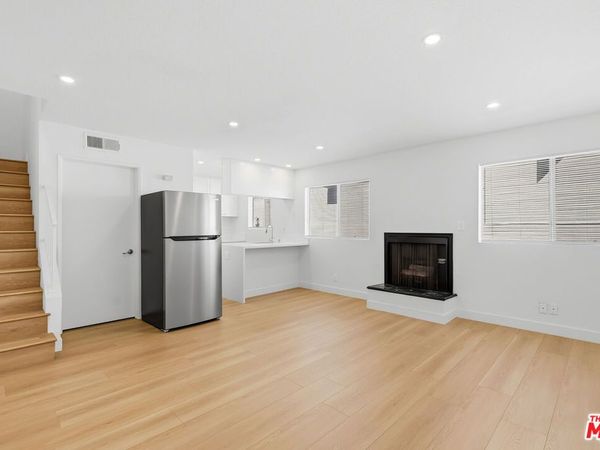 4354 Mclaughlin Avenue , Unit 103, Los Angeles, CA 90066