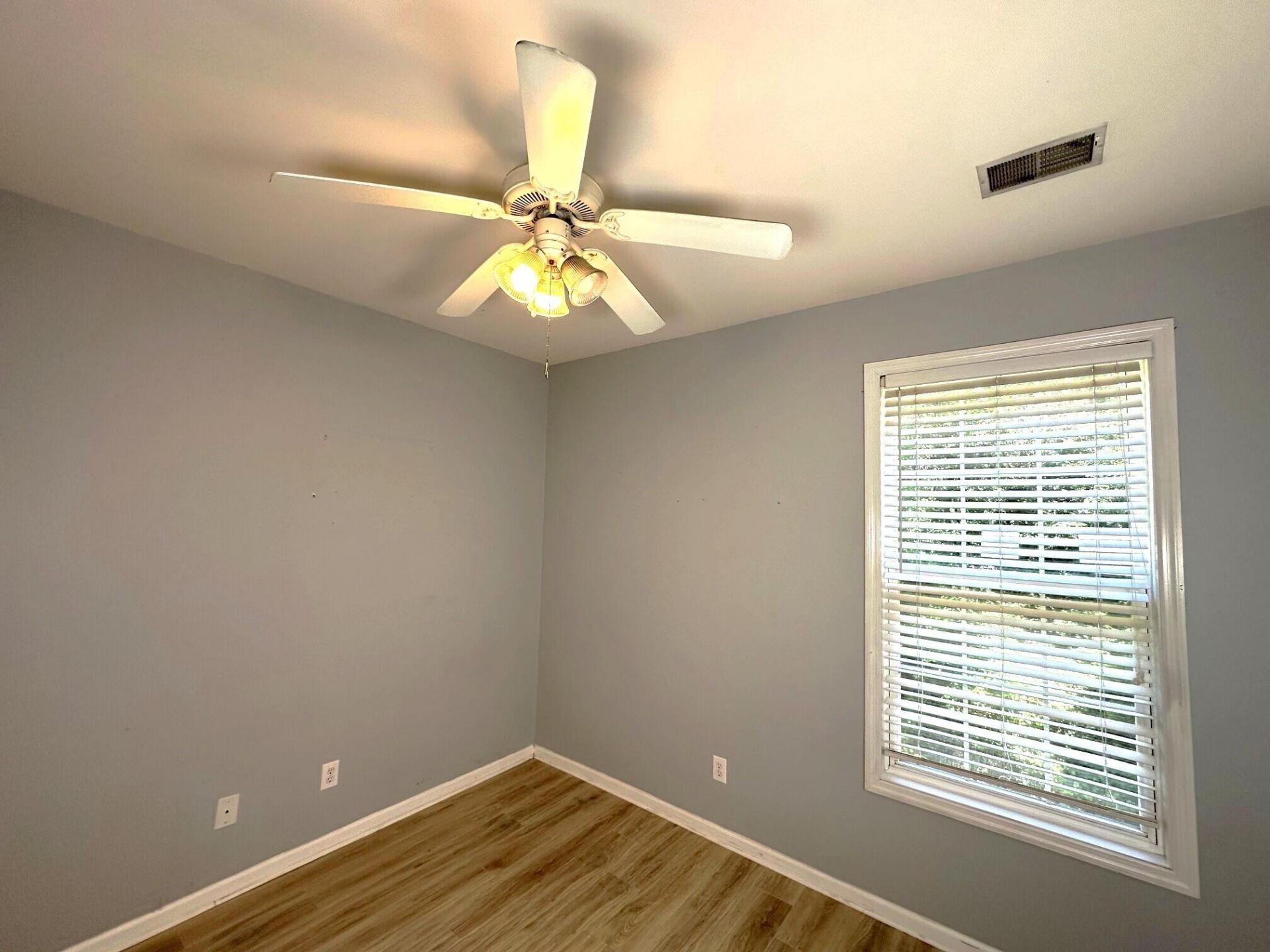 2858 Woodland Park Drive Photo 23
