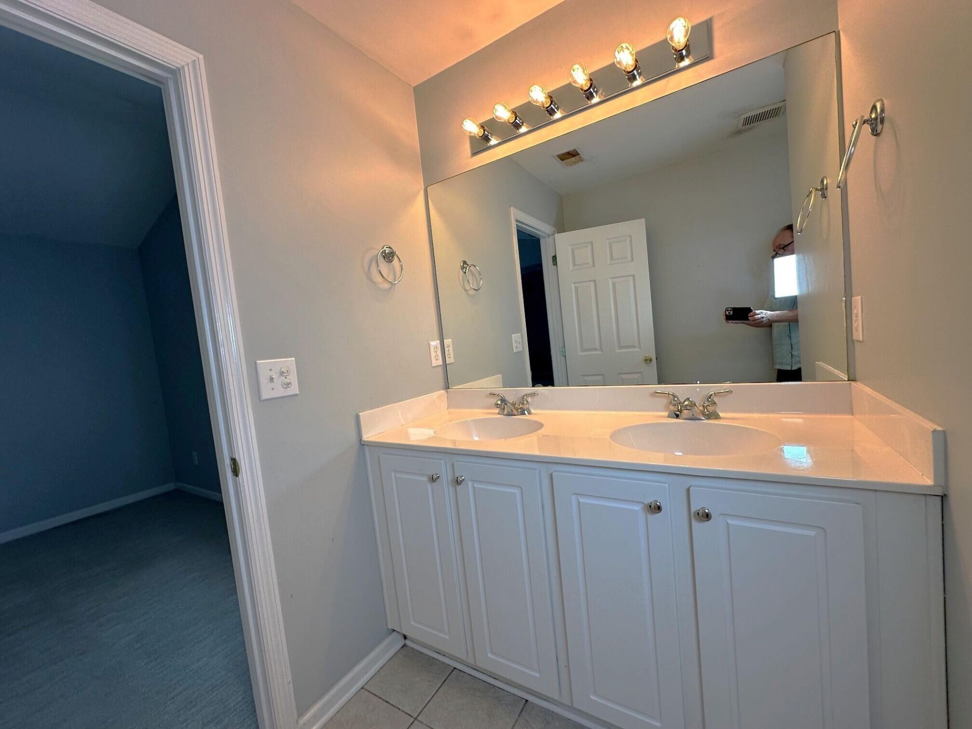2858 Woodland Park Drive Photo 36