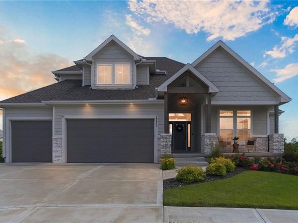 12527 W 182nd Court, Overland Park, KS 66013