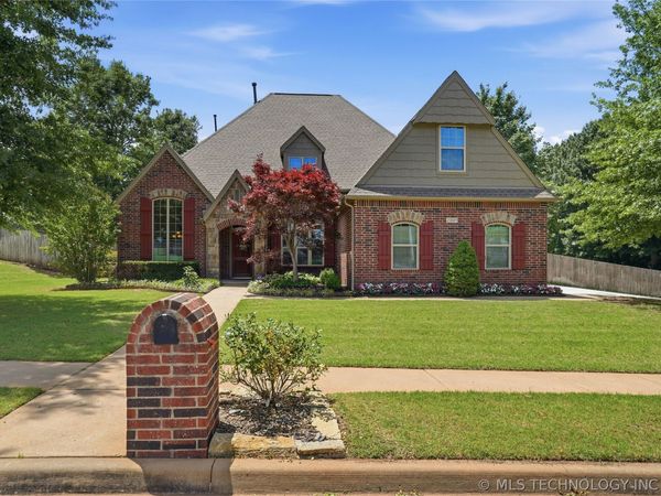 2009 W Decatur Street, Broken Arrow, OK 74011