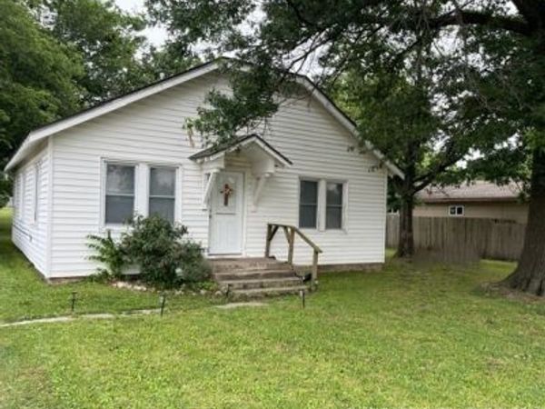 111 S Bailey , Pryor, OK 74361