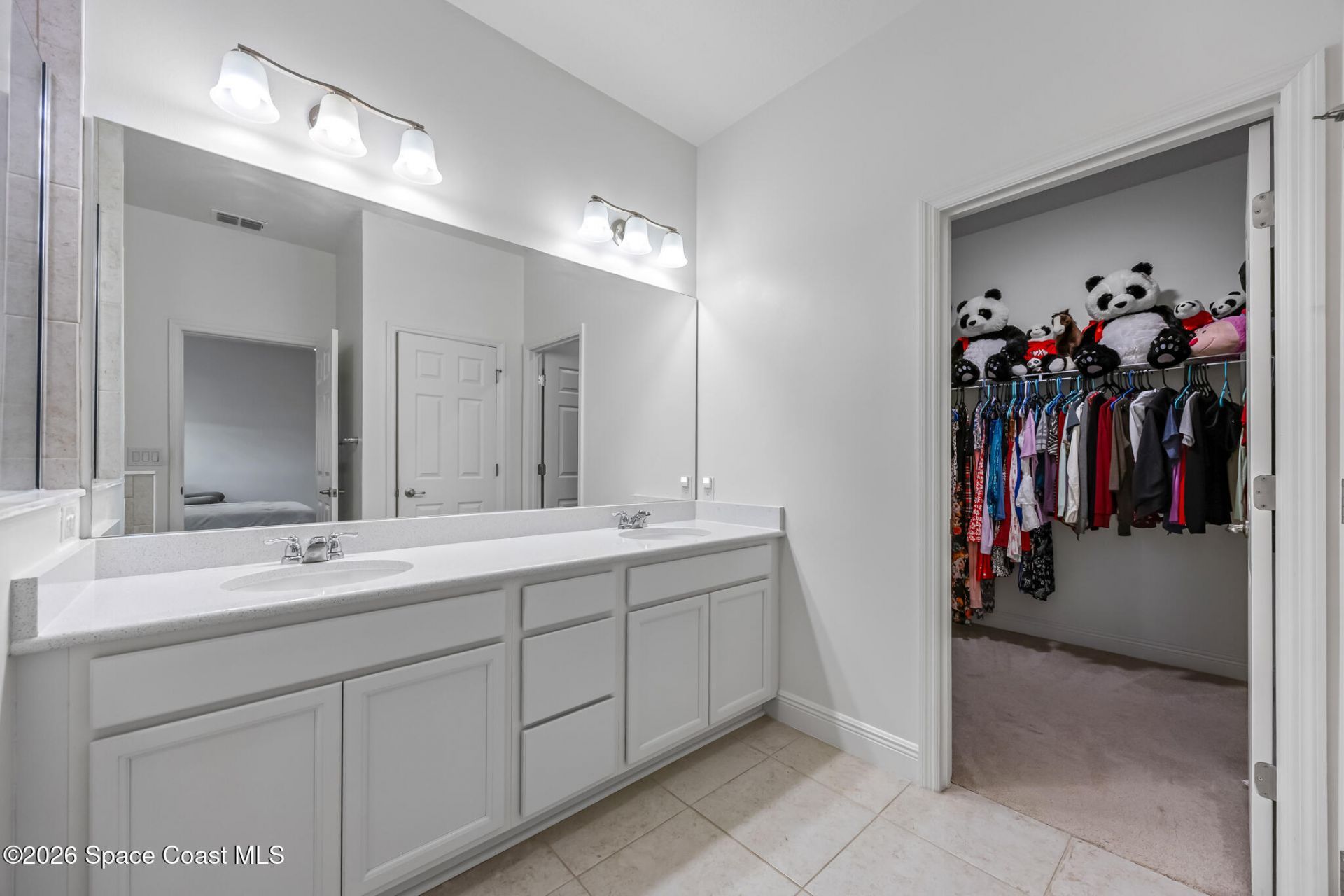 4398 Lago Vista Drive , Micco, FL 32976 Photo