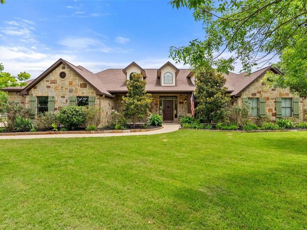 343 Colorado DR, Cedar Creek, TX 78612