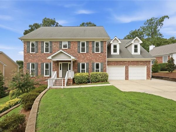 2903 Beckworth Court, Jamestown, NC 27282