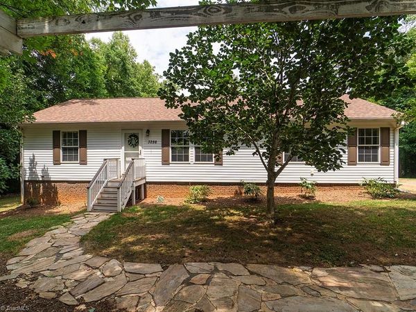 3286 NC Highway 54 , Haw River, NC 27258