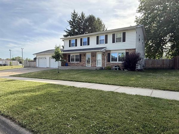 201-203 N Marion Avenue, Janesville, WI 53548