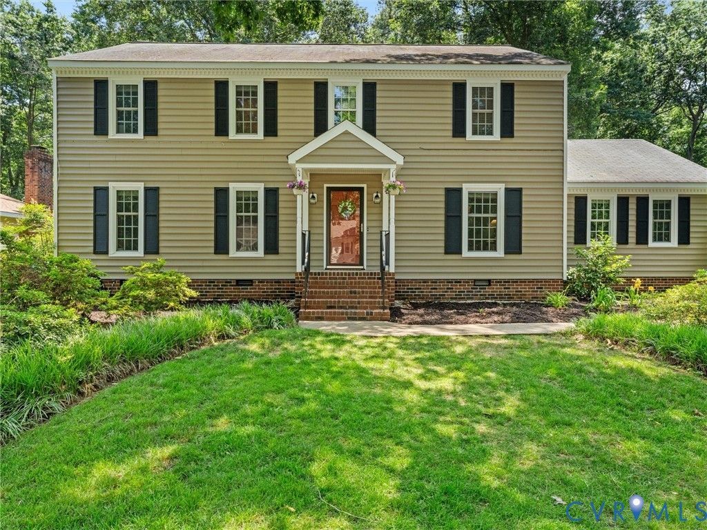 10307 Windbluff Drive , Henrico, VA 23238 Main Photo