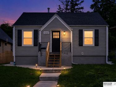 4202 Miller Street, Omaha, NE 68107