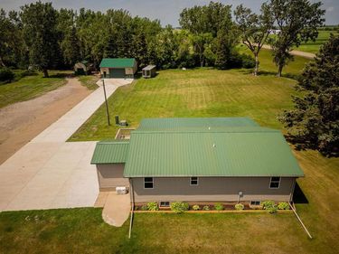 15430 SE Hwy 200 A , Blanchard, ND 58009