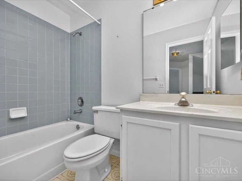 100 Thorobred Road, Loveland, OH 45140 Photo 35