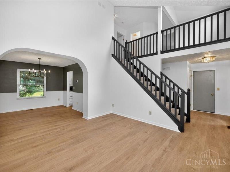 100 Thorobred Road, Loveland, OH 45140 Photo 9