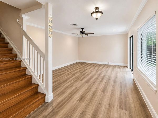 2560 NW 99th Ave, Coral Springs, FL 33065