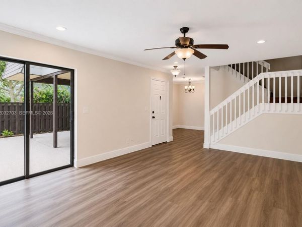 2560 NW 99th Ave , Coral Springs, FL 33065