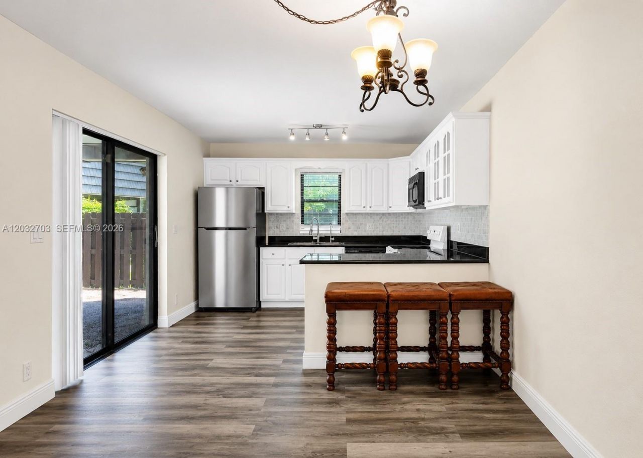 2560 NW 99th Ave , Coral Springs, FL 33065 Photo