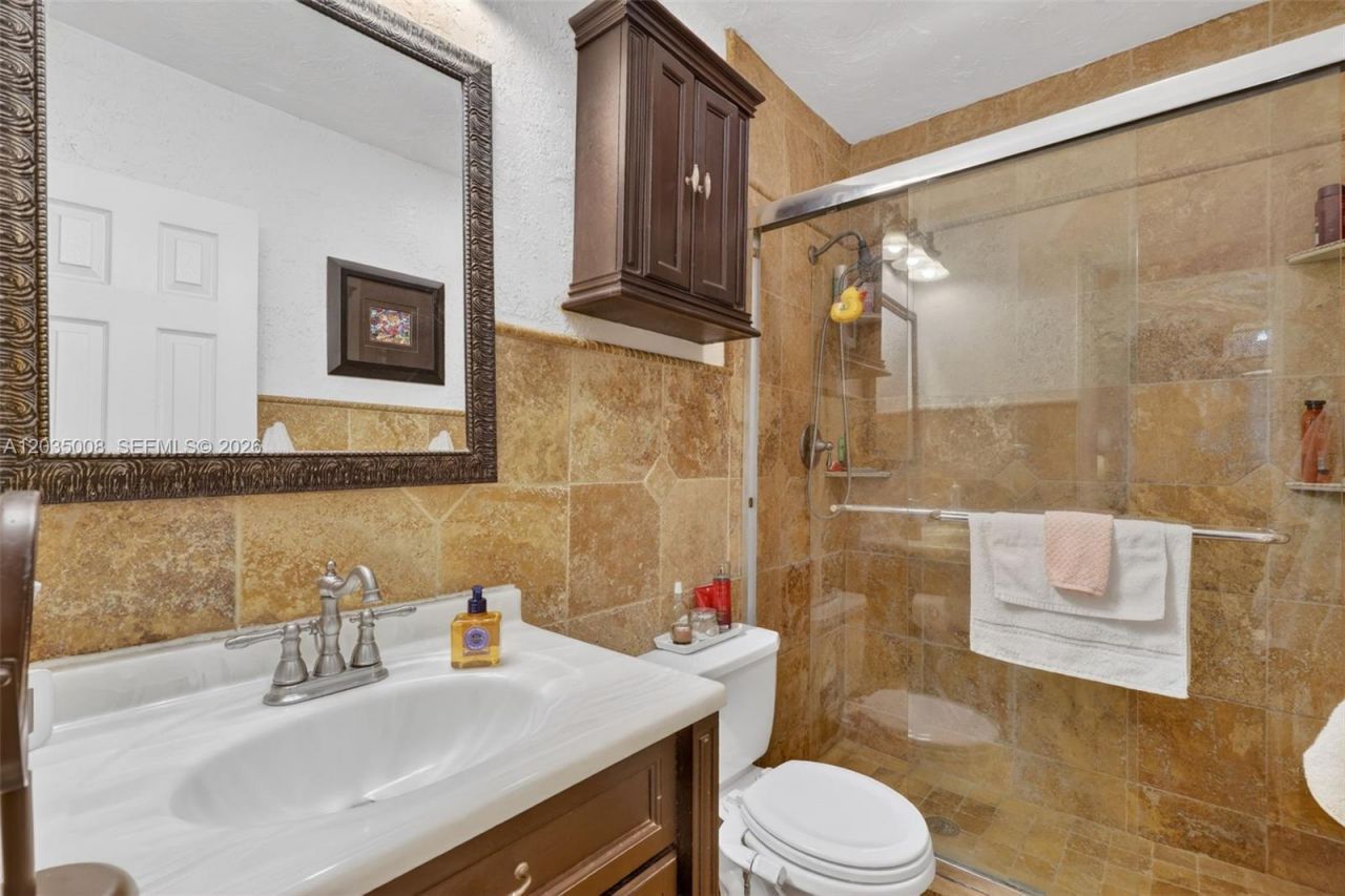 7917 SW 104th St, Unit 201F, Miami, FL 33156 Photo