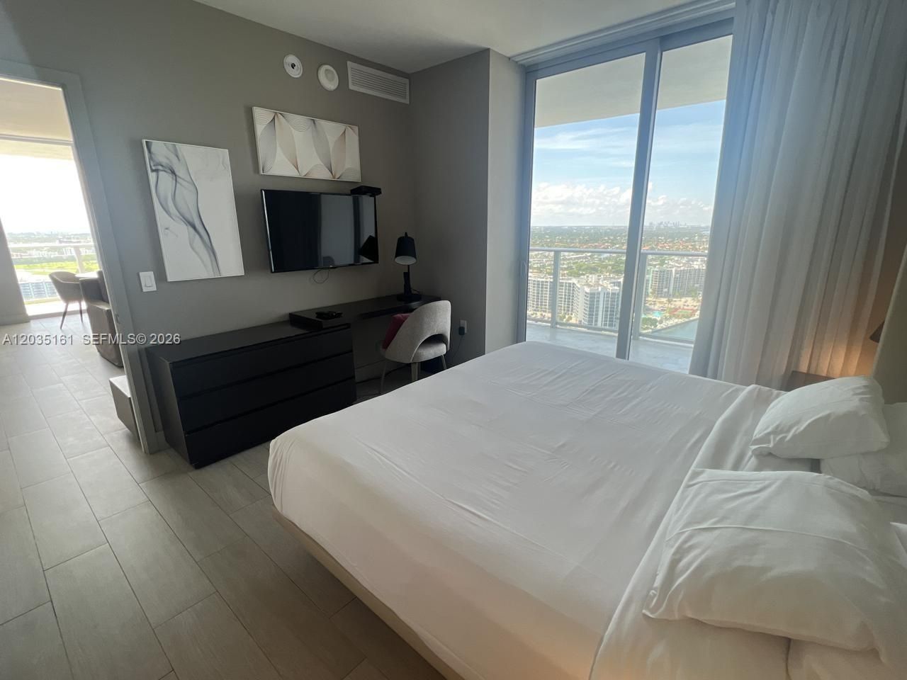 4010 S Ocean Dr , Unit R2402, Hollywood, FL 33019 Photo