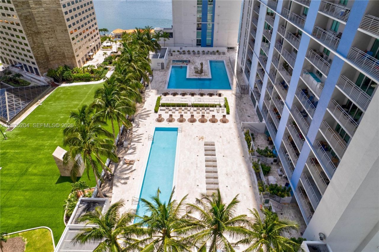 335 S Biscayne Blvd , Unit 3108, Miami, FL 33131 Photo