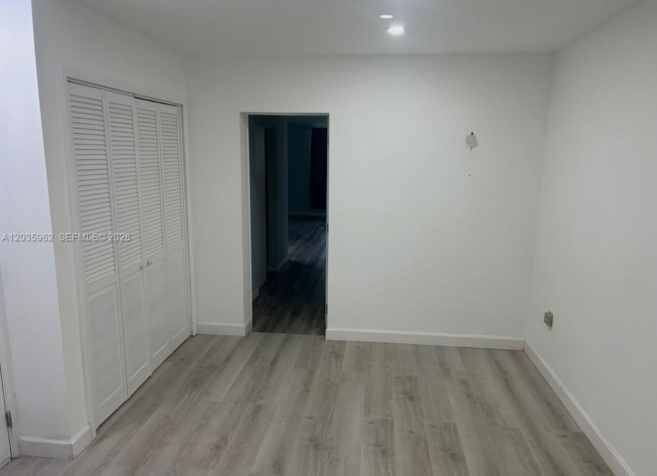 8764 SW 54th Ter, Unit Efficiency, Miami, FL 33165 Photo