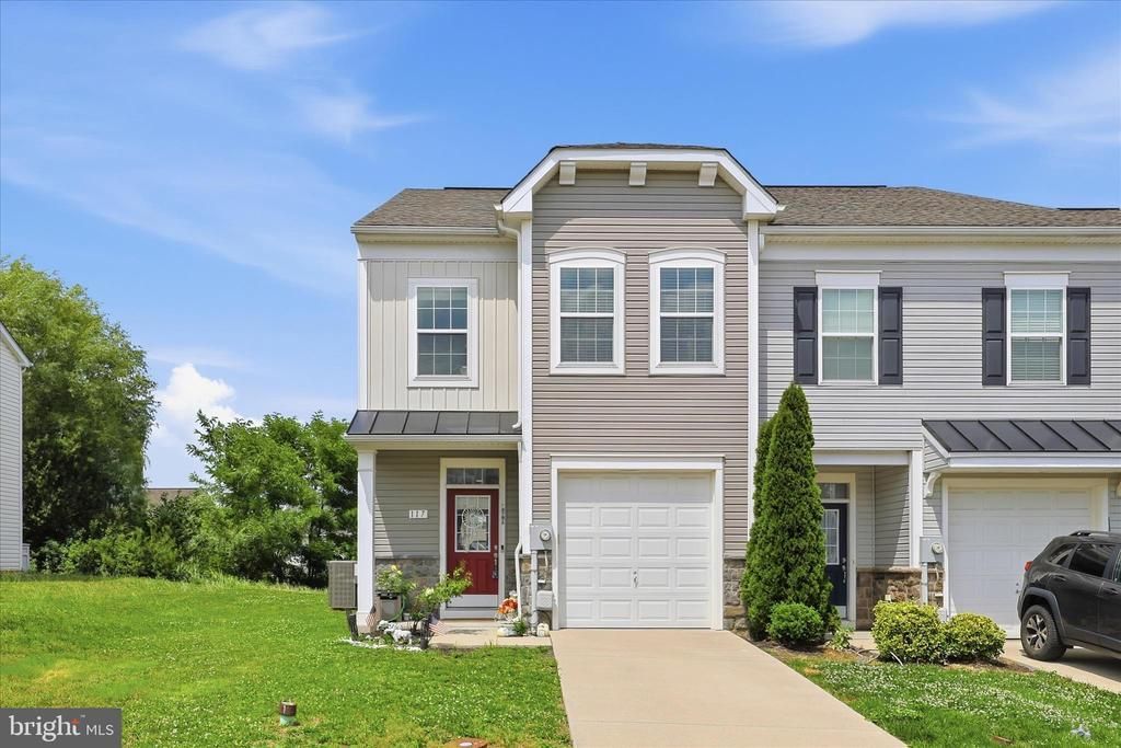117 Oflannery Court , Martinsburg, WV 25403 Main Photo