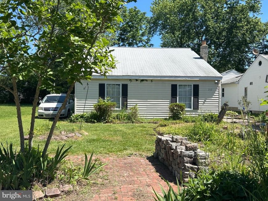 212 Lakeview Avenue , Mayo, MD 21037 Main Photo