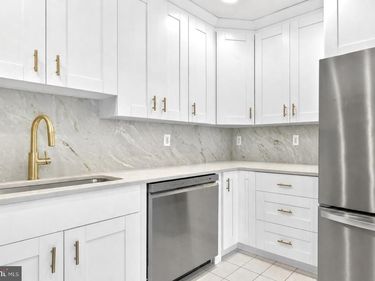 536 GRAND ST, Unit 401, HOBOKEN, NJ 07030