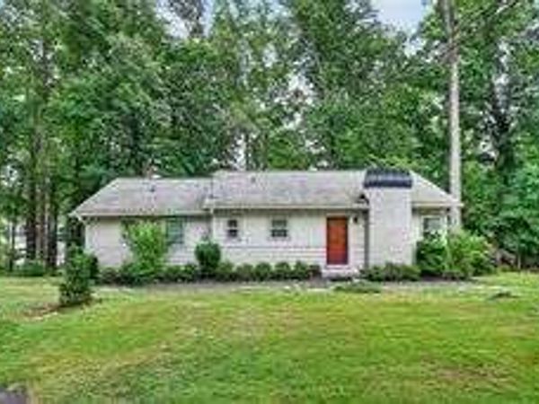 6321 Lakeview Drive, Buford, GA 30518