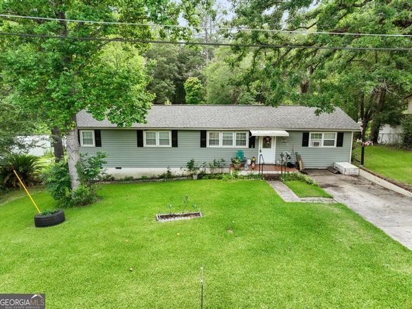 4365 Crystal Lake Drive, Macon, GA 31217