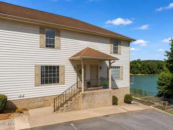 563 Boring Chapel Road, Unit 2, Johnson City, TN 37615