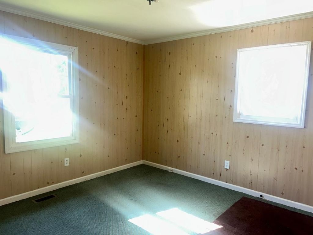 213 E Pickens St.  Photo 10