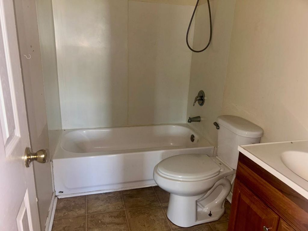 213 E Pickens St.  Photo 12