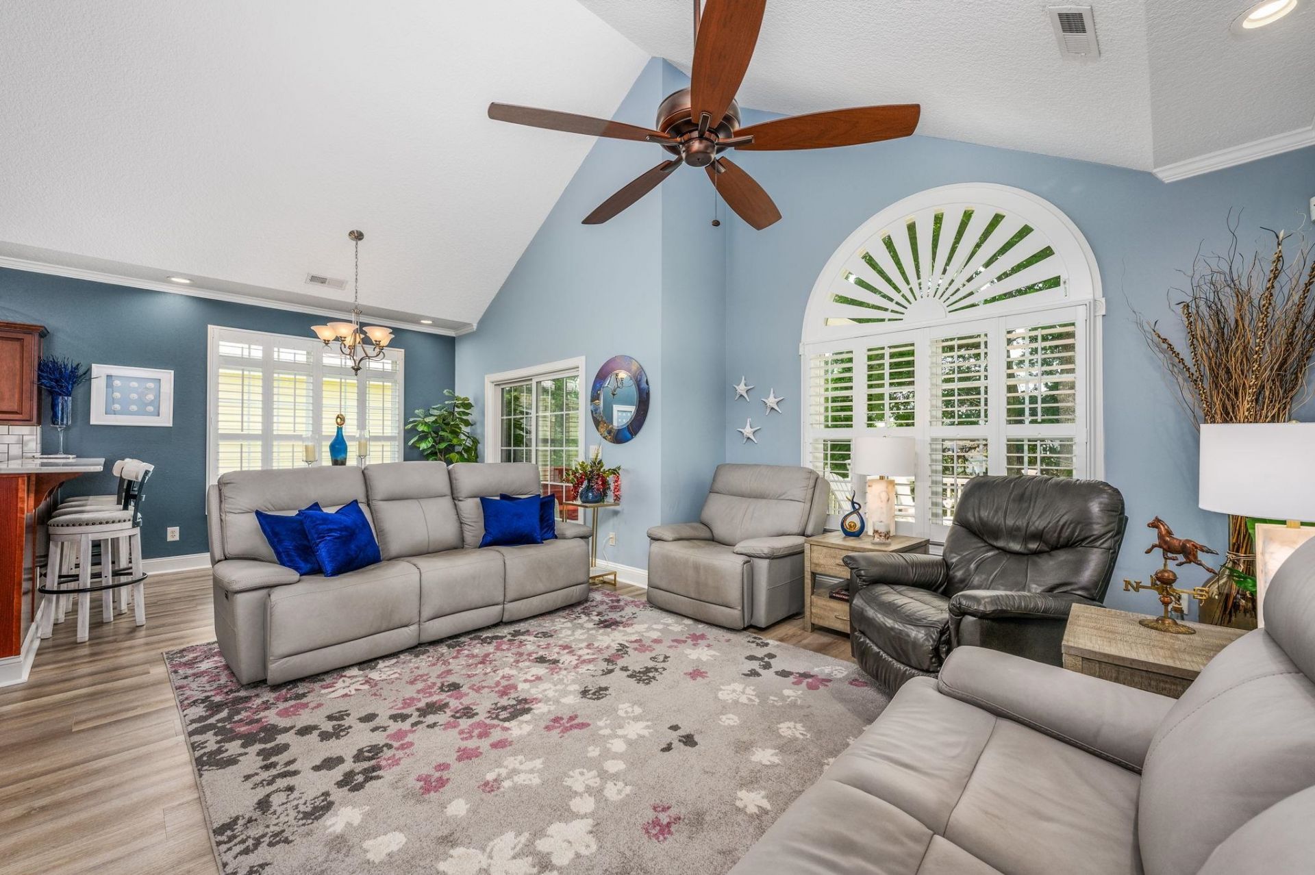 1608 Cottage Cove Circle  Photo 4