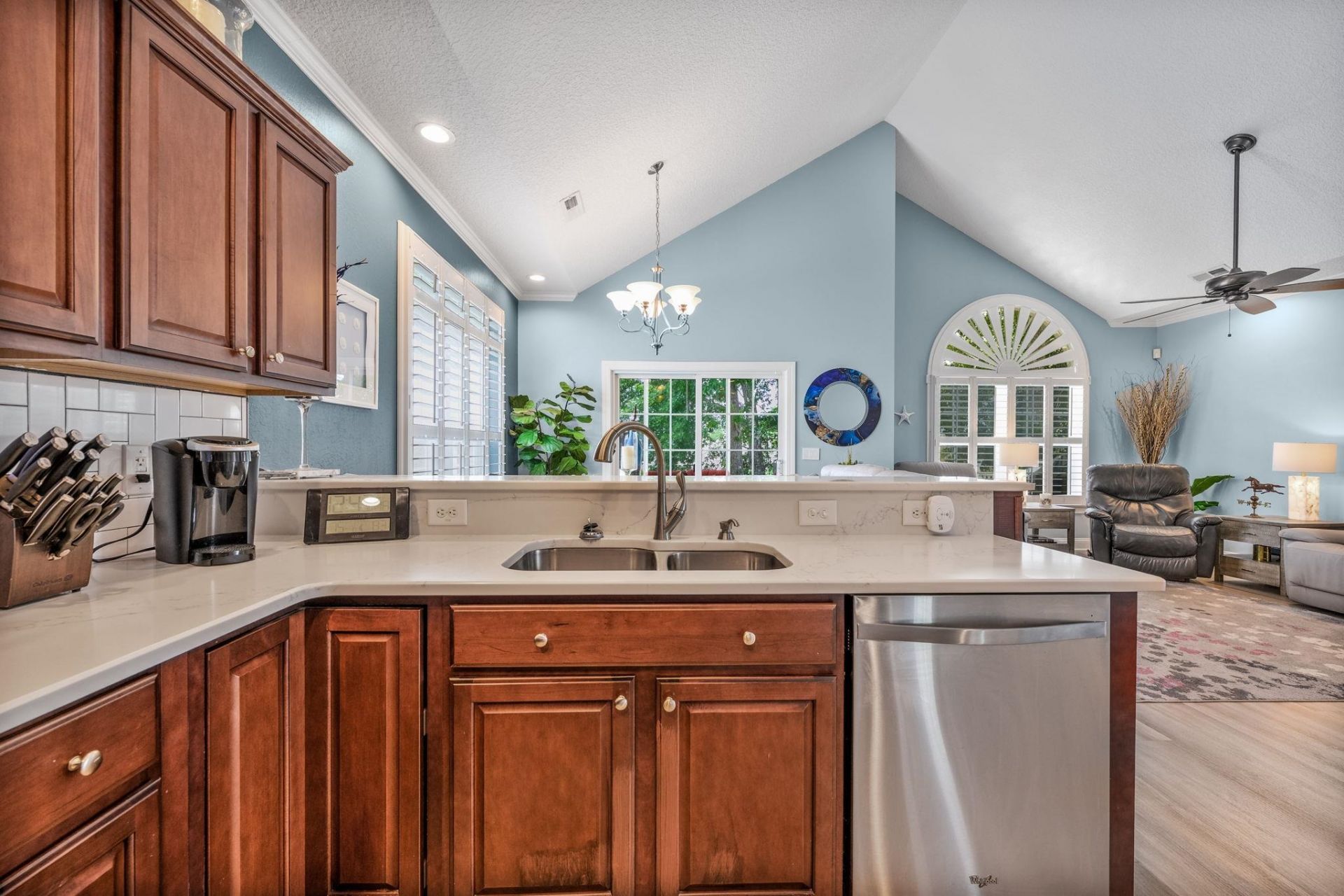 1608 Cottage Cove Circle  Photo 9